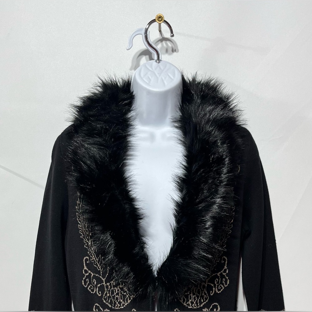 Chicos Long Sweater Faux Fur Collar Intricate Gold Embroidery Size 0 (Small) NWT - Picture 2 of 8